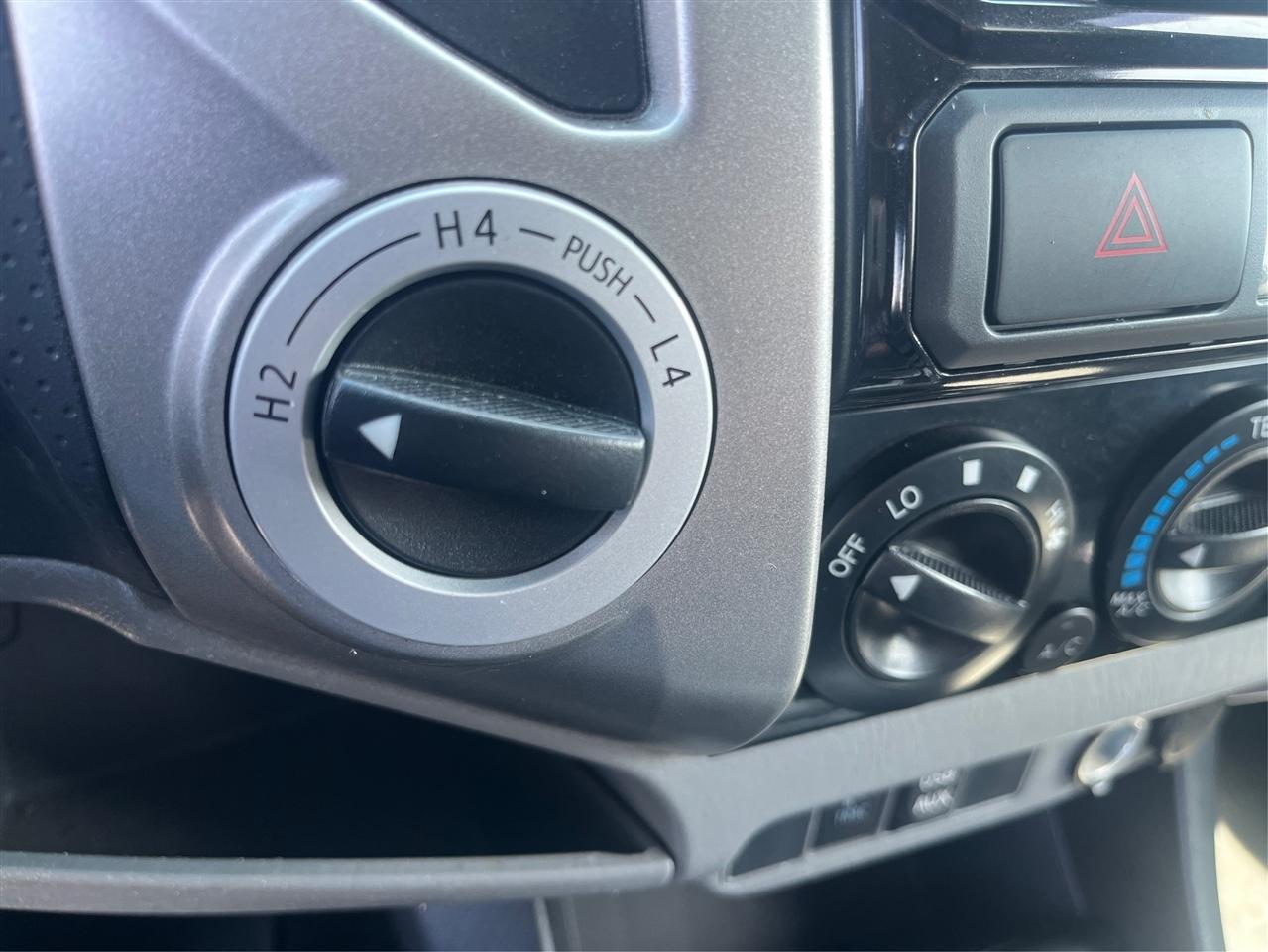 Toyota Tacoma  2014