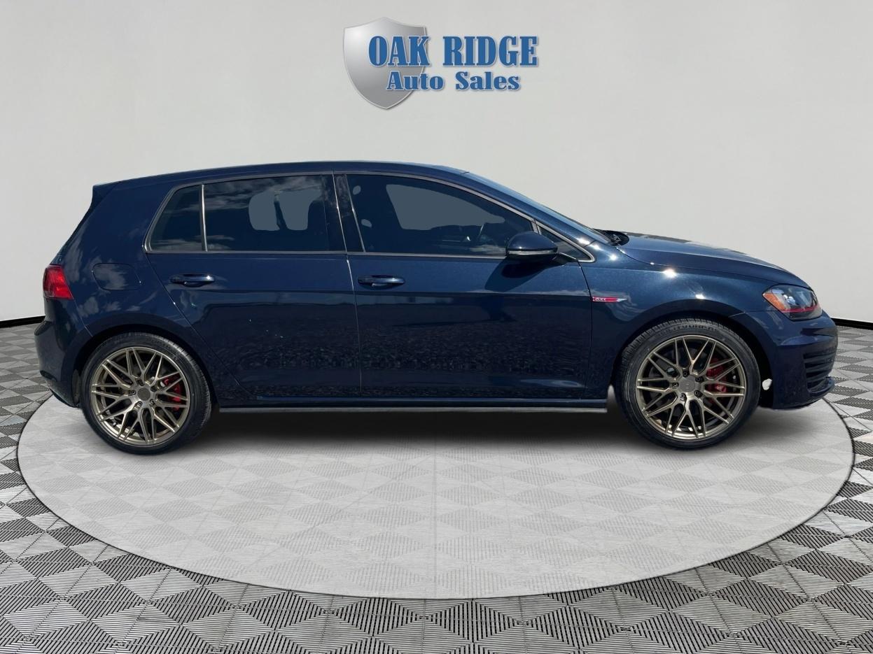 Volkswagen Golf GTI SE 2017