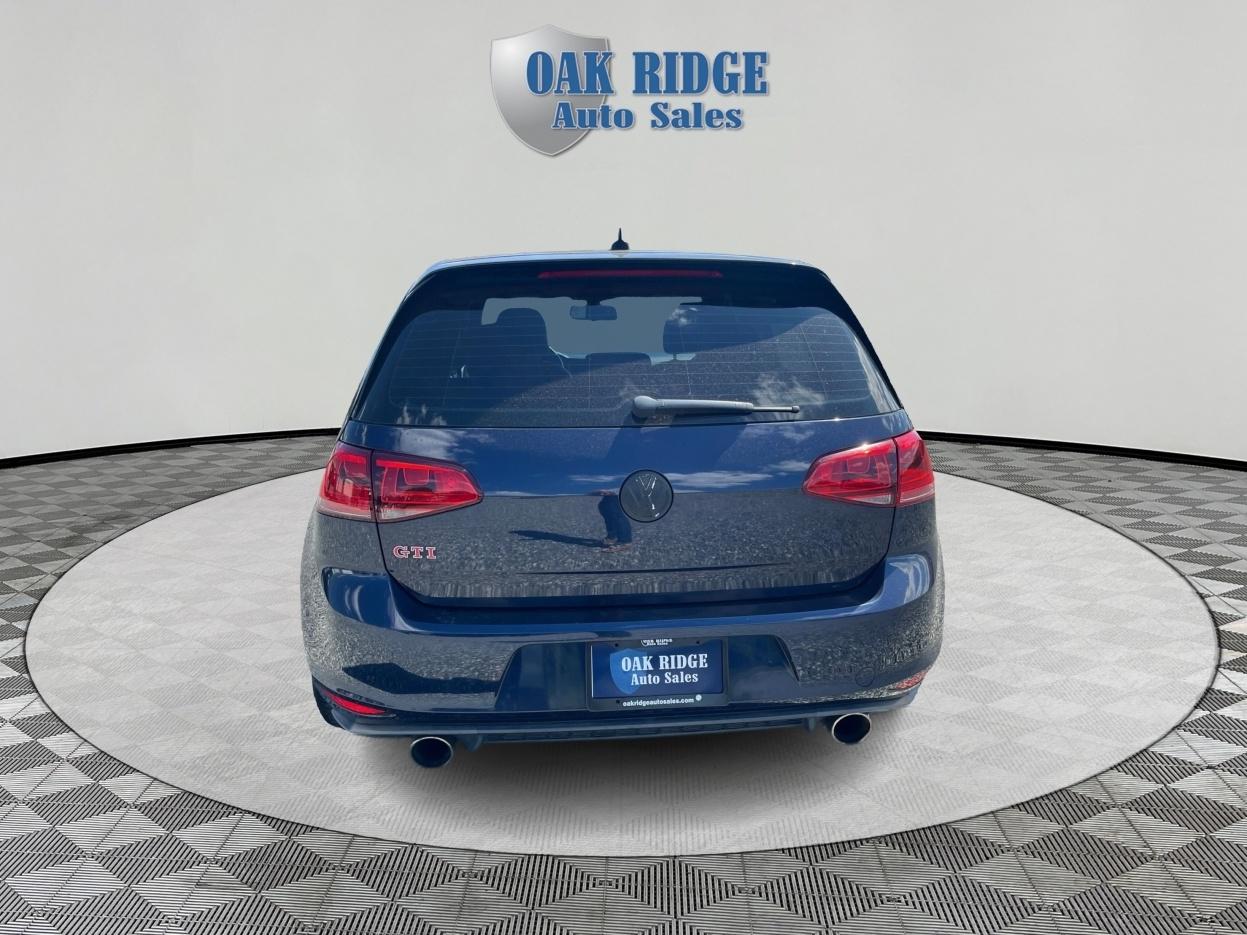 Volkswagen Golf GTI SE 2017