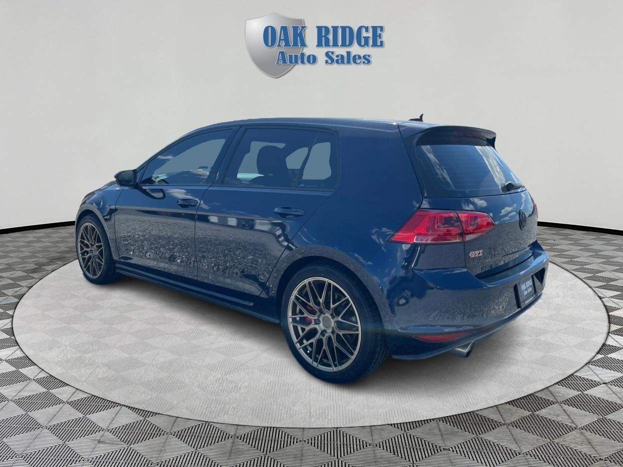 Volkswagen Golf GTI SE 2017