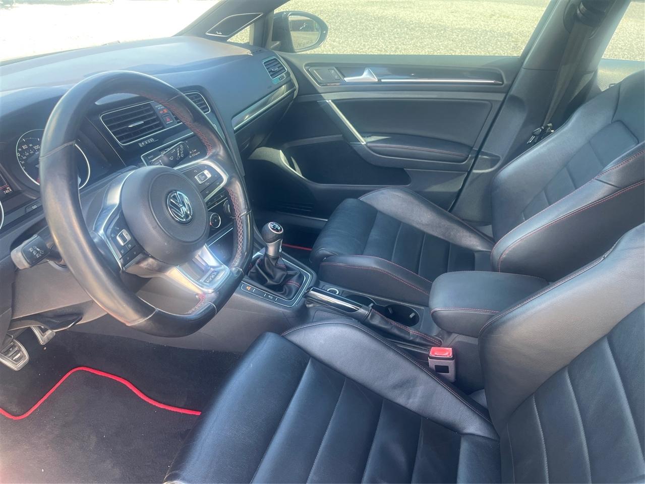 Volkswagen Golf GTI SE 2017