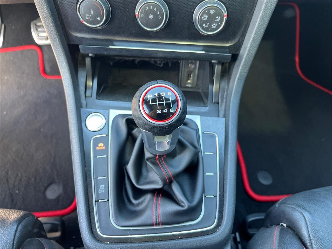 Volkswagen Golf GTI SE 2017