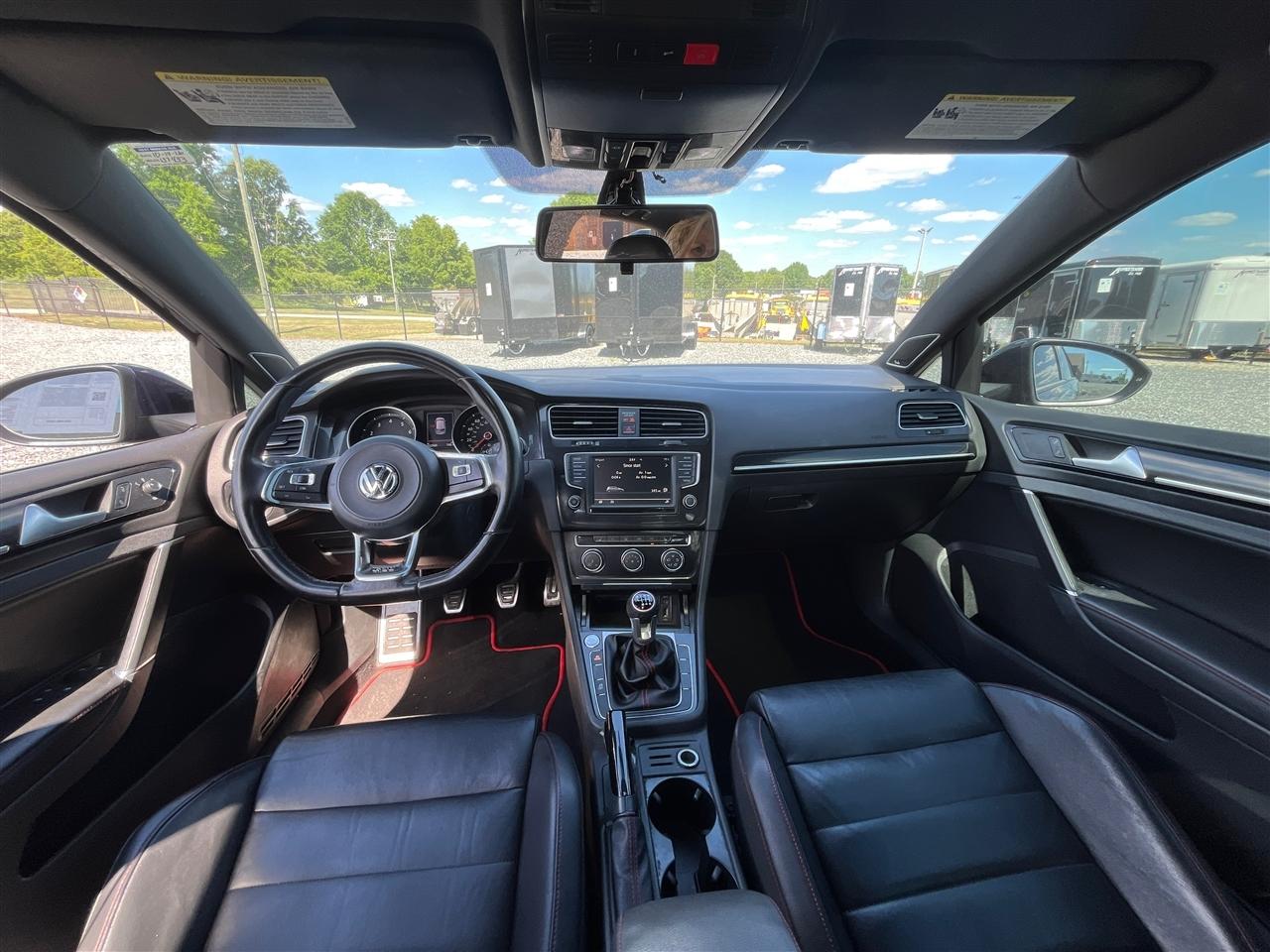 Volkswagen Golf GTI SE 2017