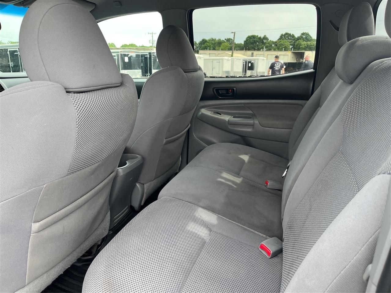Toyota Tacoma V6 2011