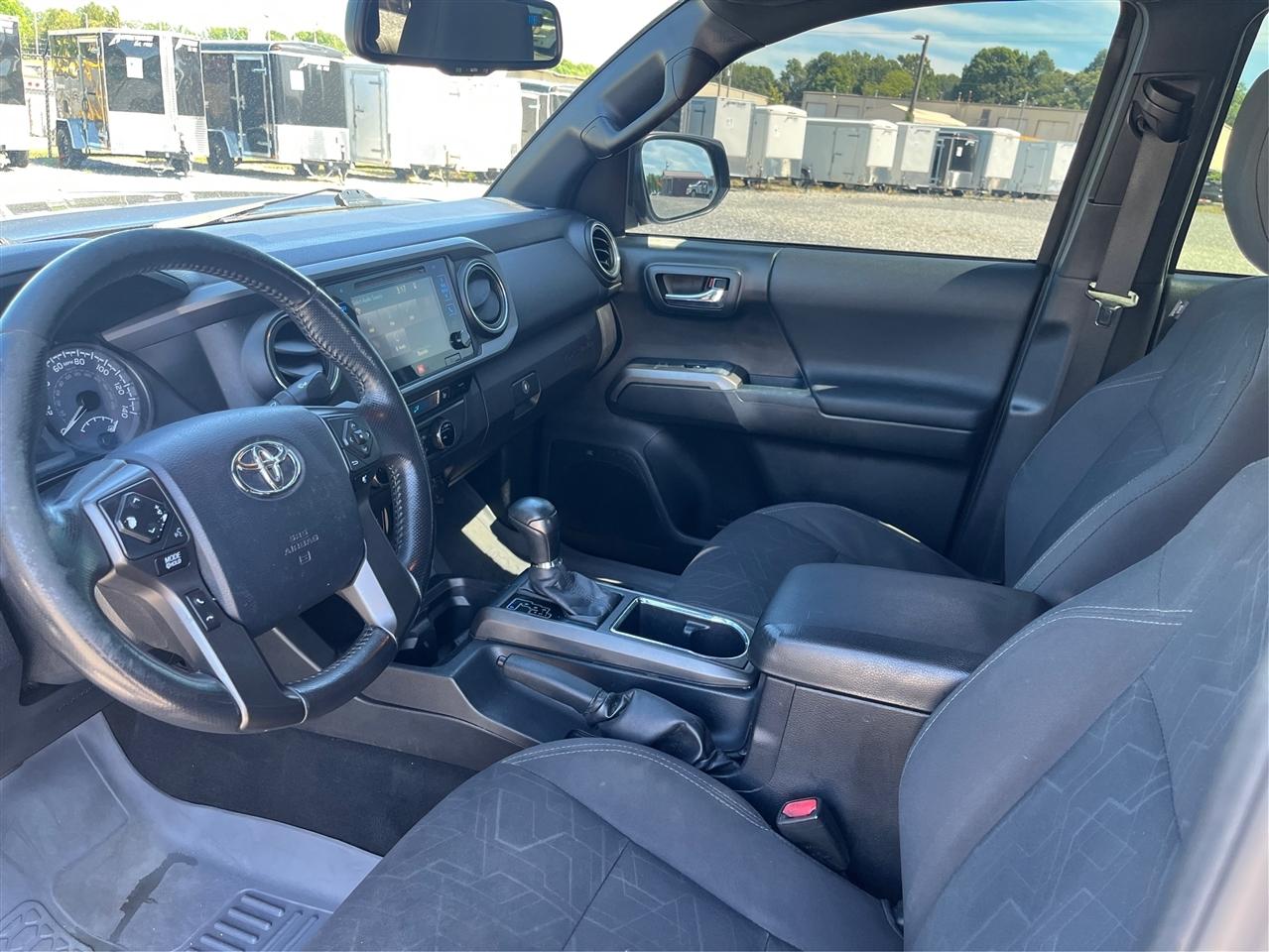Toyota Tacoma  2017