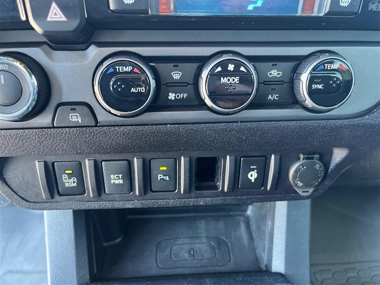 Toyota Tacoma  2017