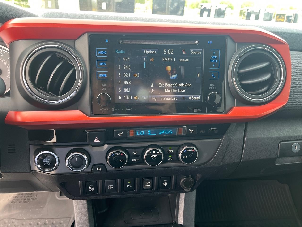 Toyota Tacoma  2016