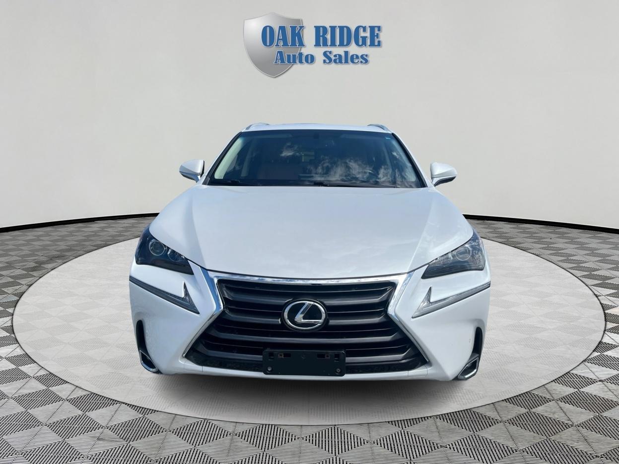 Lexus NX 200t Base 2016