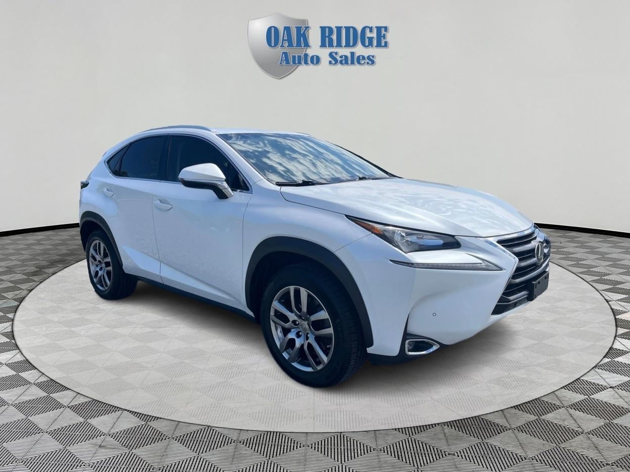 Lexus NX 200t Base 2016