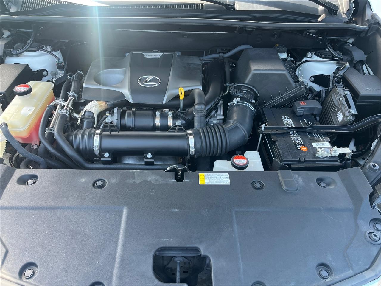 Lexus NX 200t Base 2016