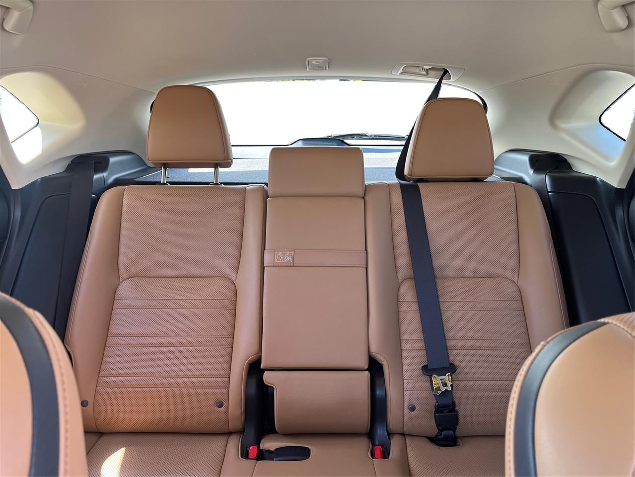 Lexus NX 200t Base 2016