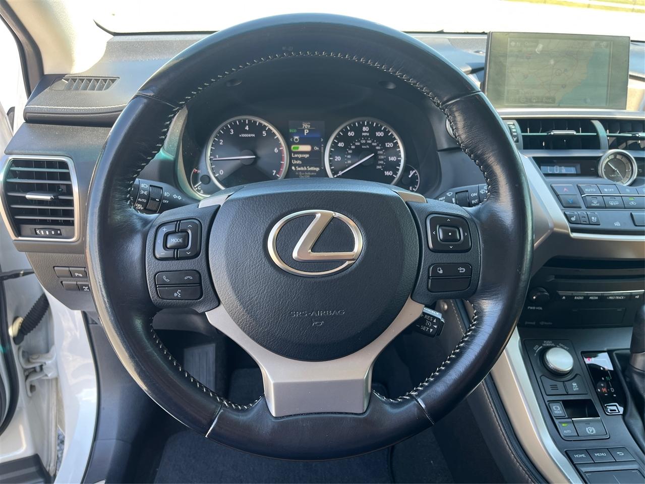 Lexus NX 200t Base 2016