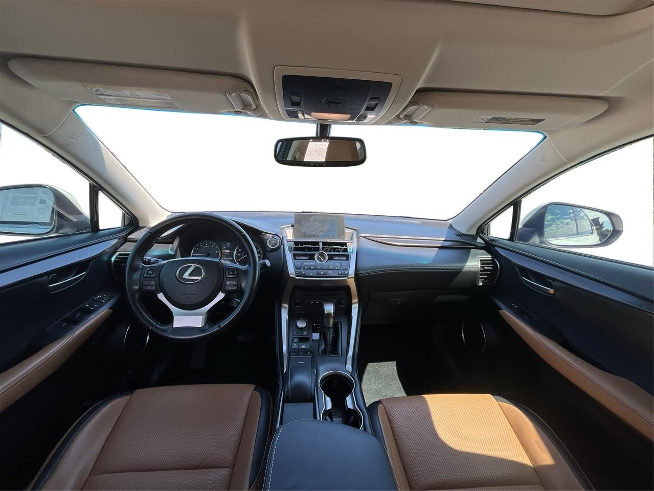 Lexus NX 200t Base 2016