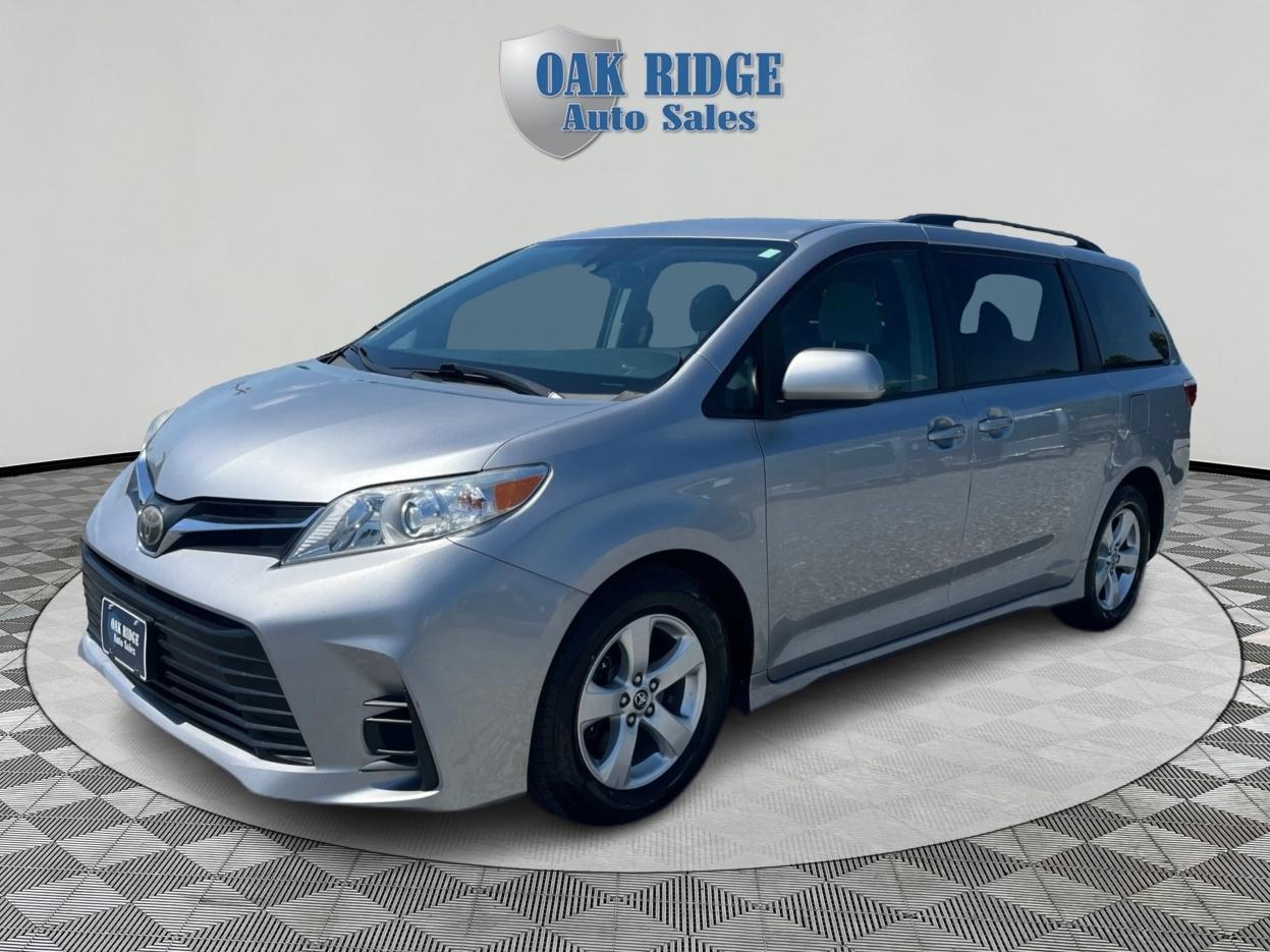 Toyota Sienna  2018