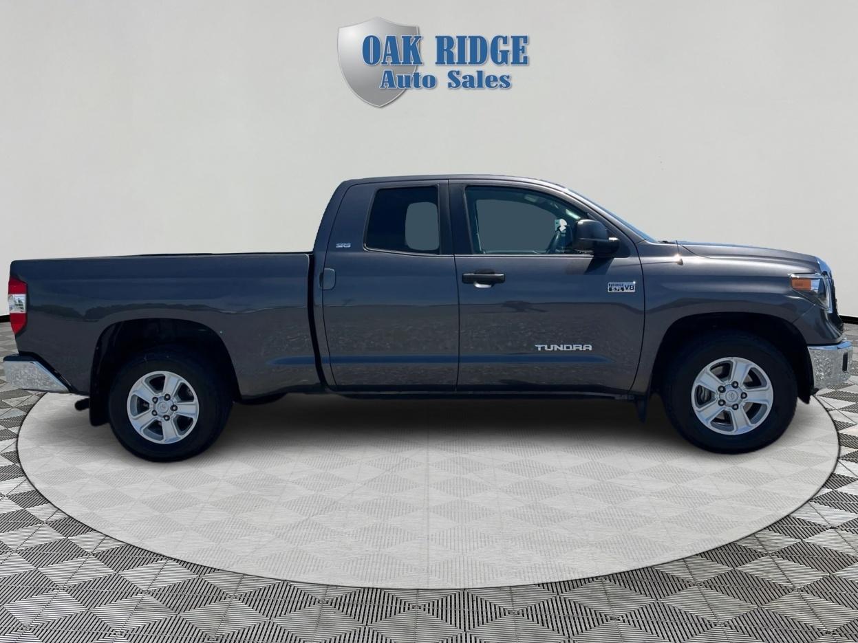 Toyota Tundra SR5 2019