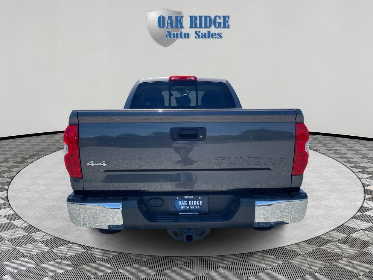 Toyota Tundra SR5 2019
