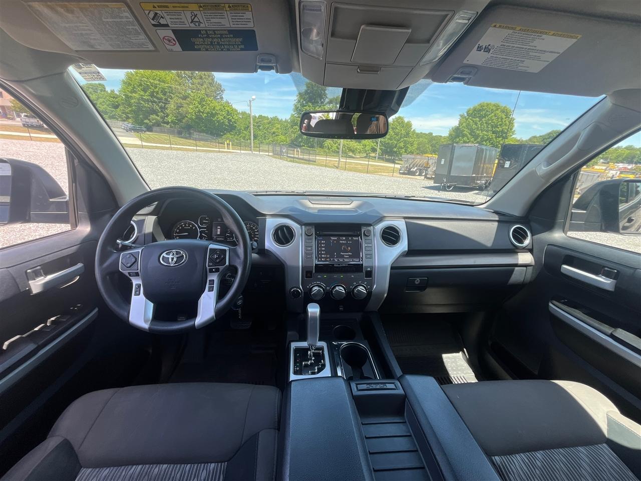 Toyota Tundra SR5 2019