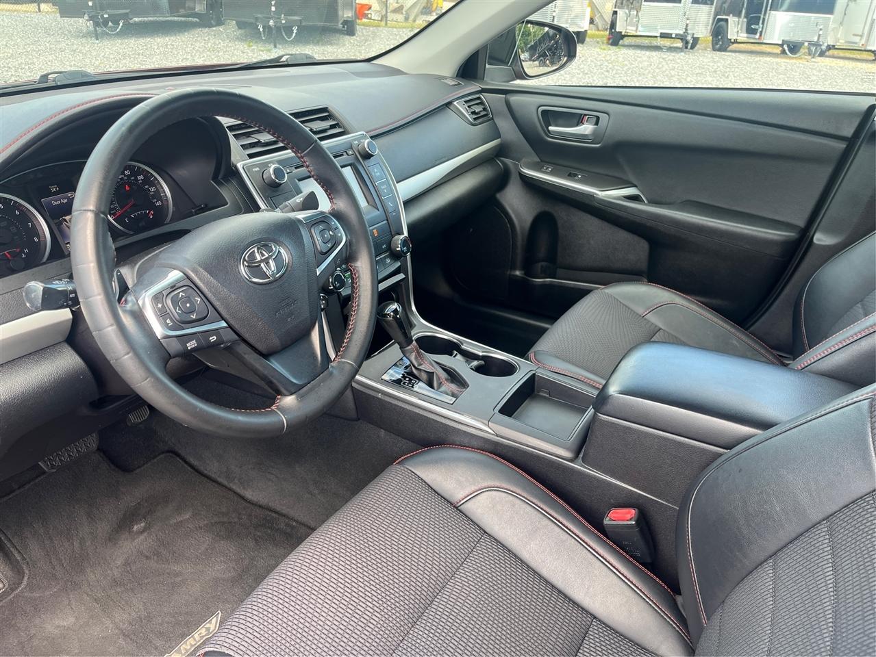 Toyota Camry  2016