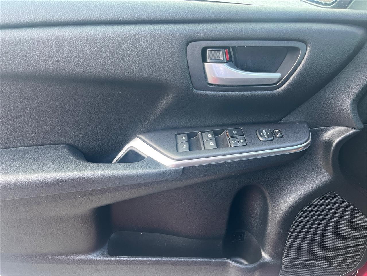 Toyota Camry  2016