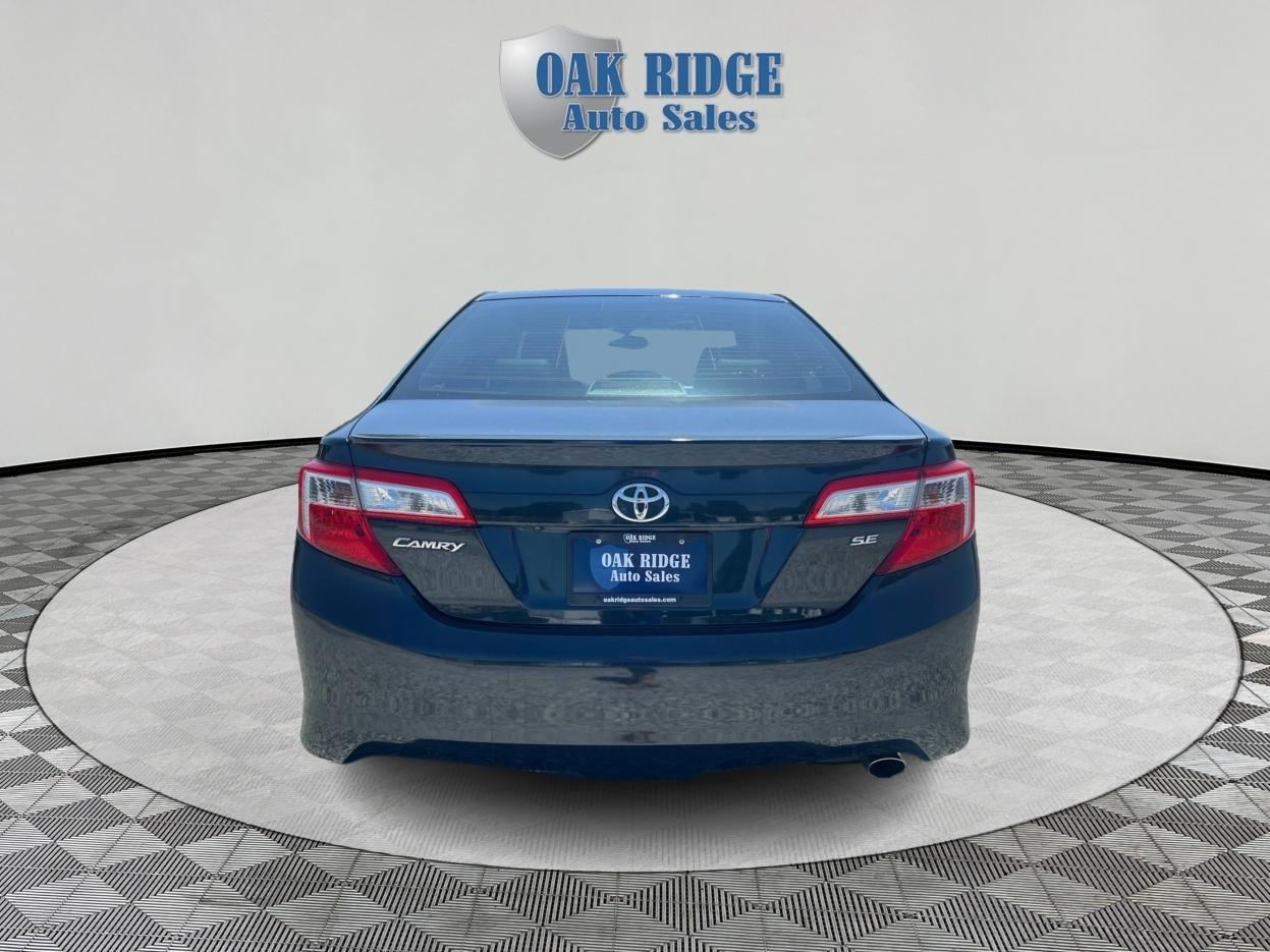 Toyota Camry SE Sport 2014