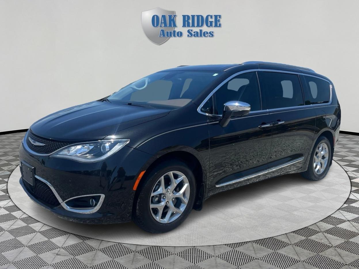 Chrysler Pacifica Limited 2018