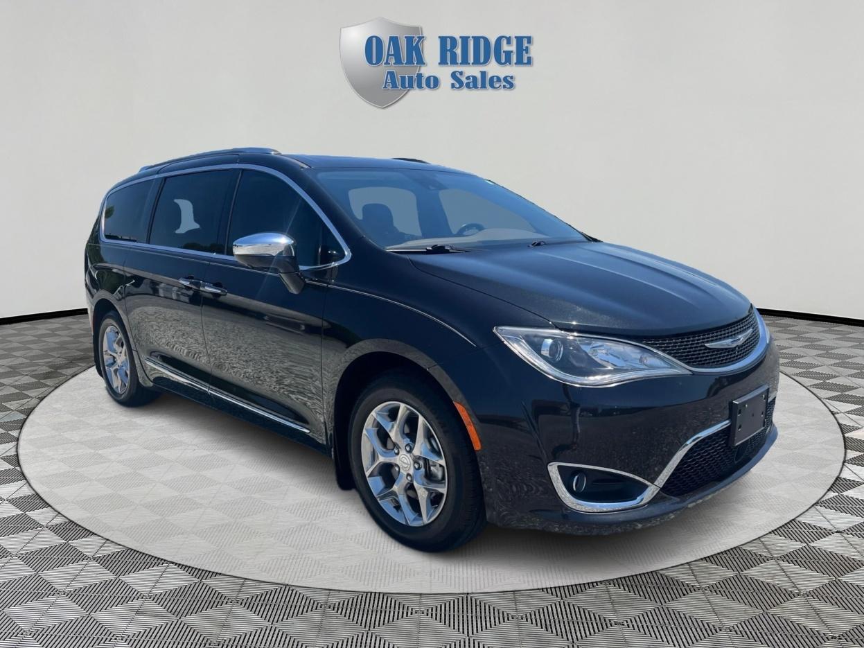 Chrysler Pacifica Limited 2018