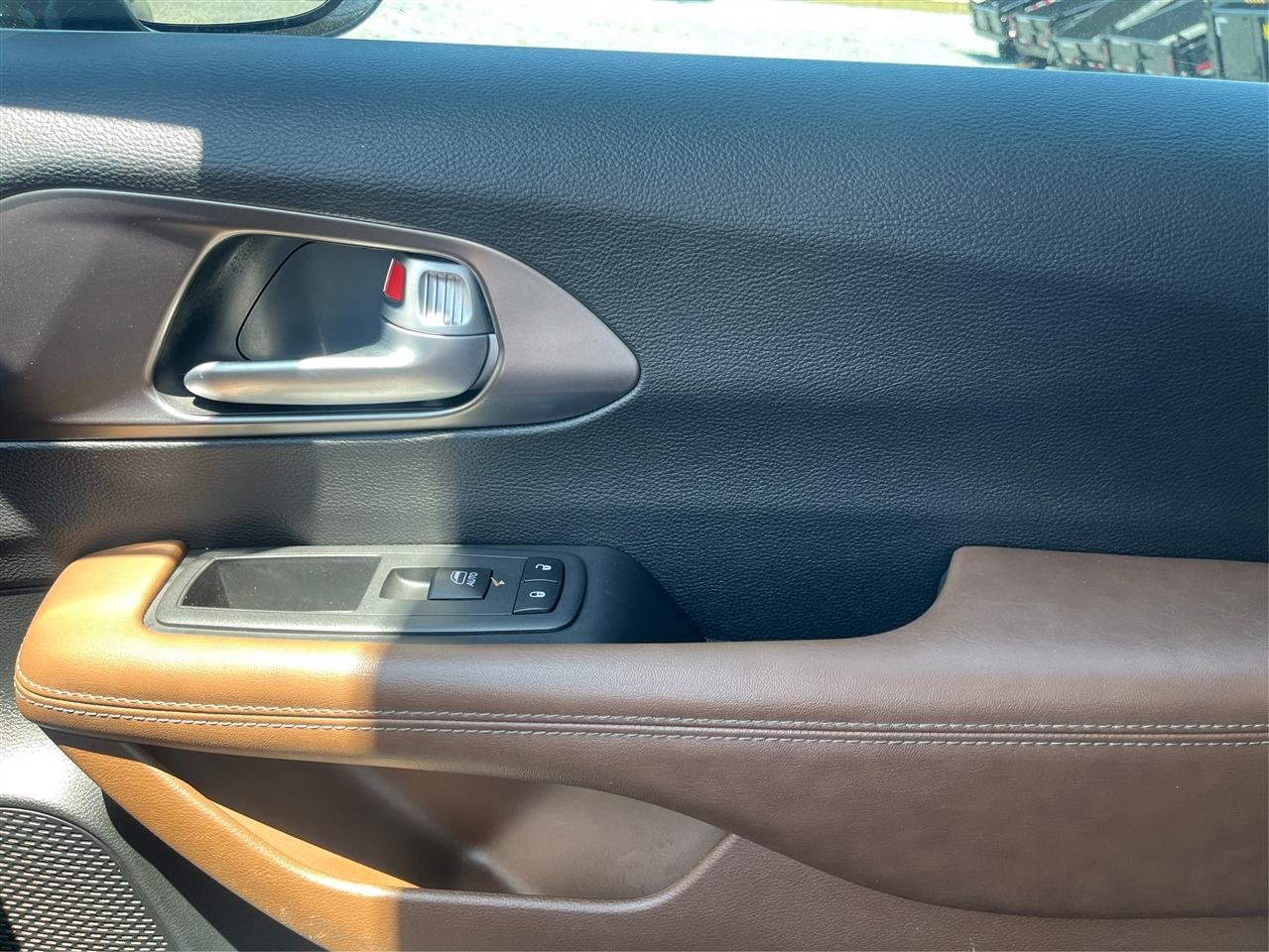 Chrysler Pacifica Limited 2018