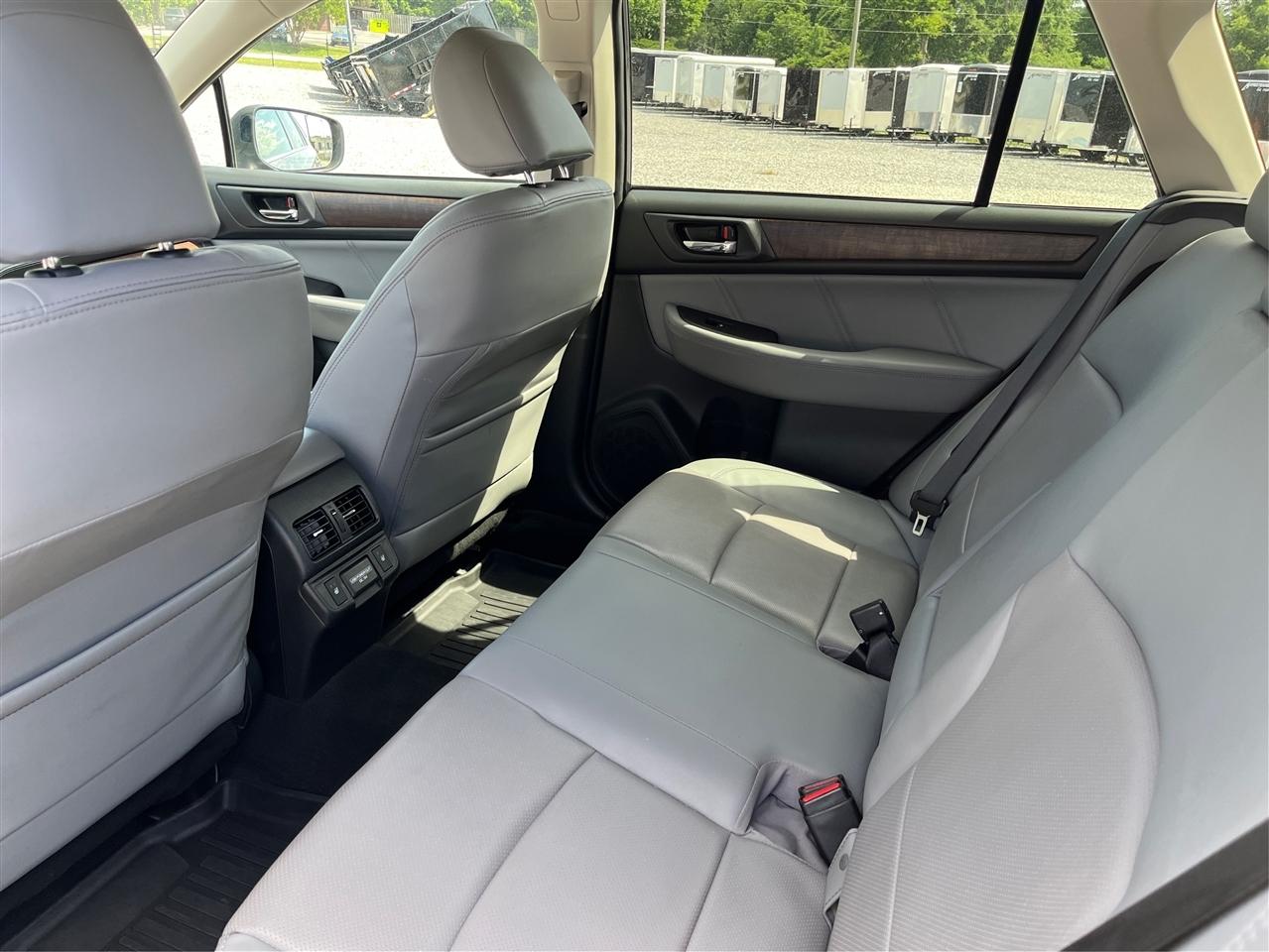 Subaru Outback  2018