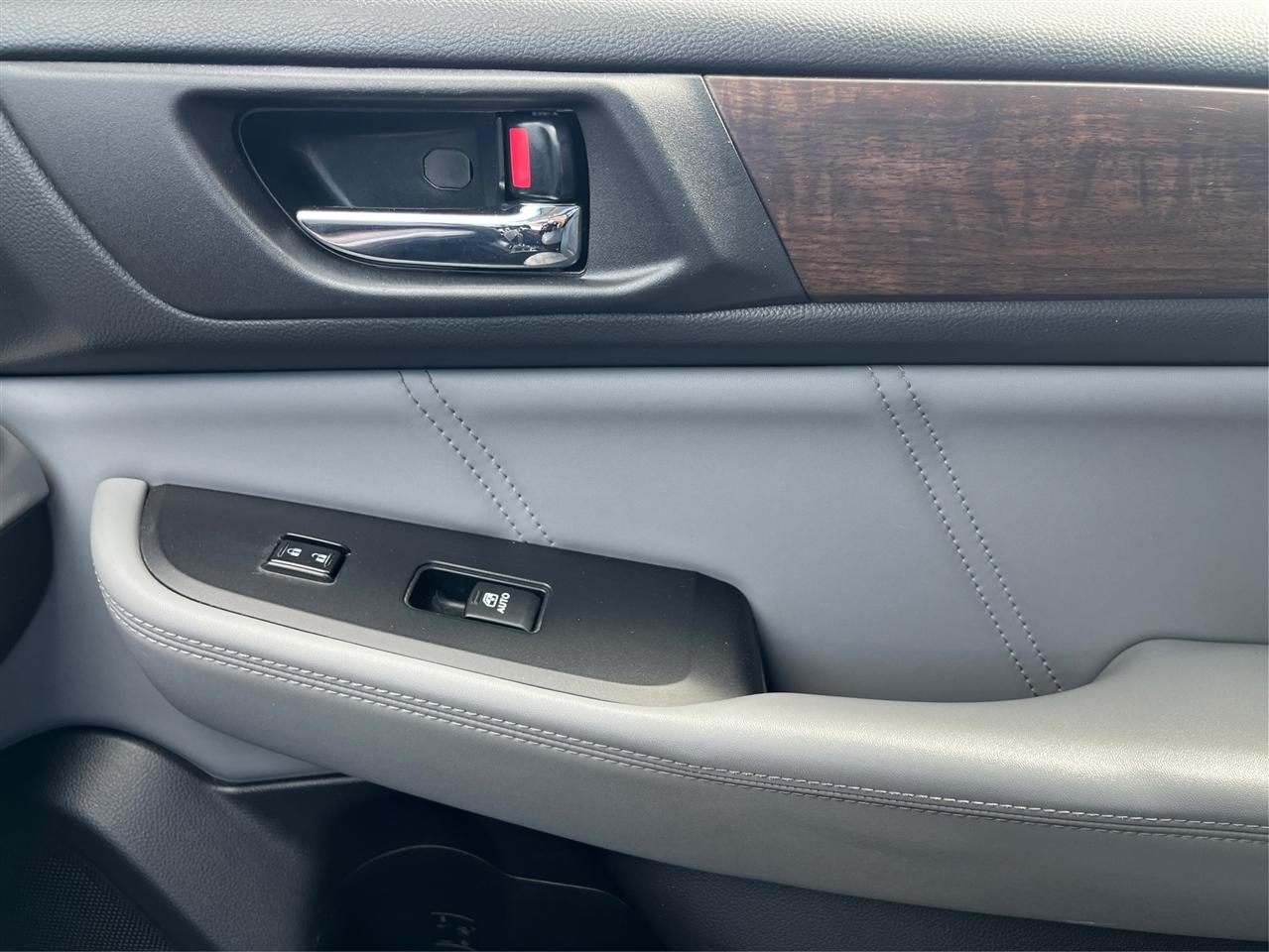 Subaru Outback  2018