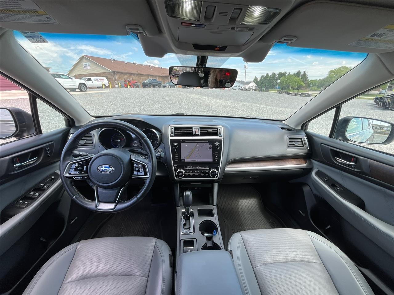 Subaru Outback  2018