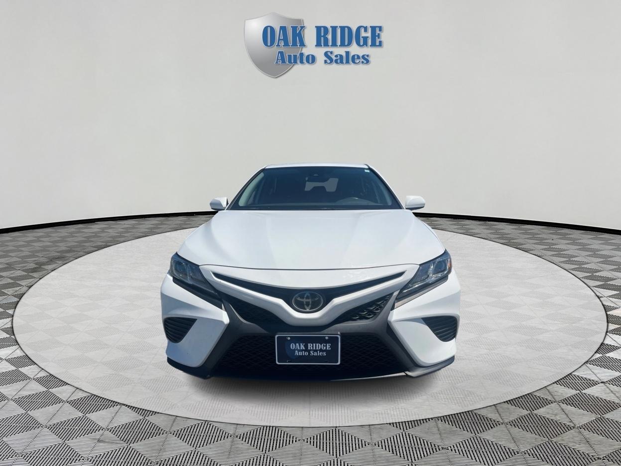 Toyota Camry  2020