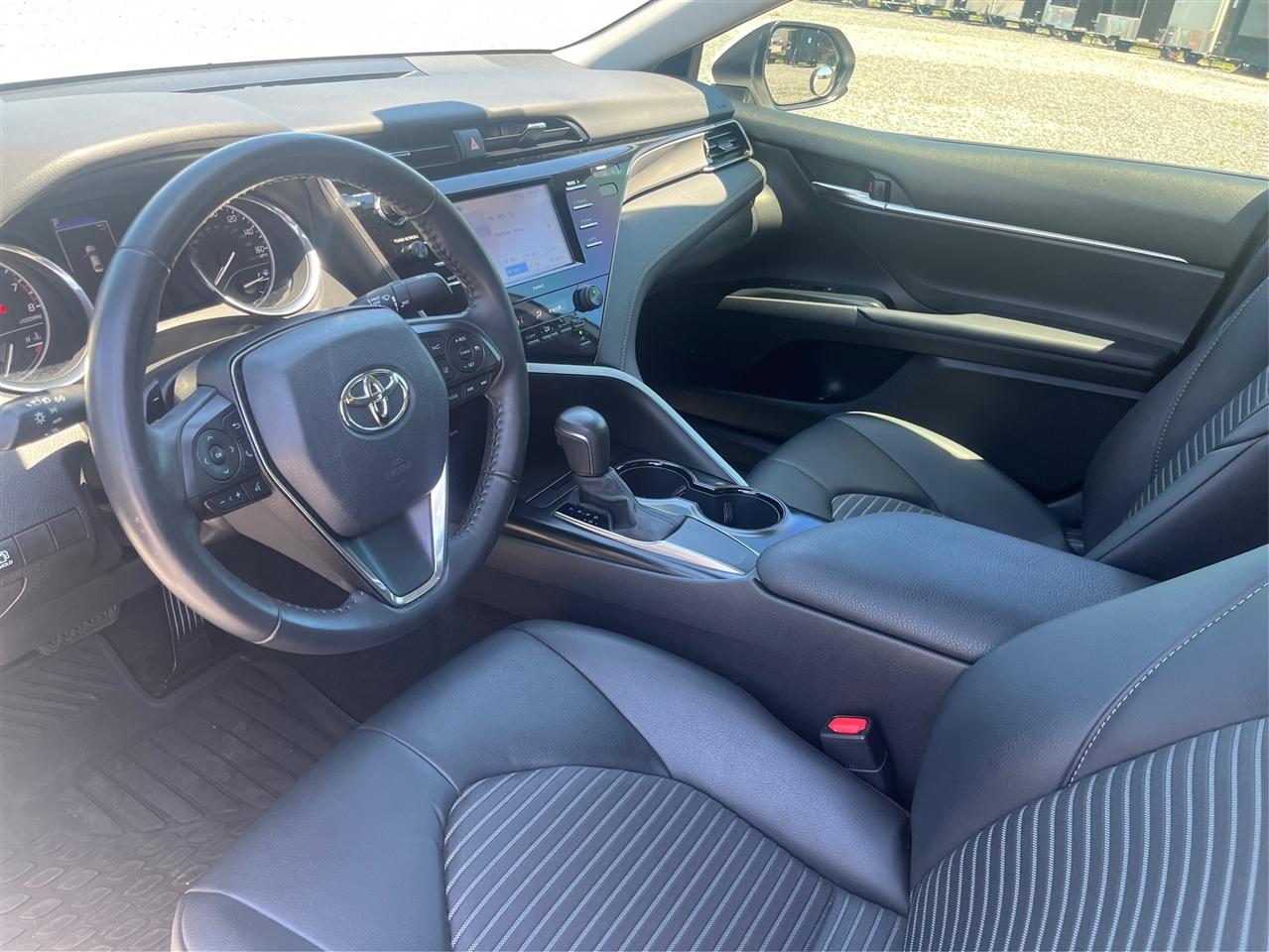 Toyota Camry  2020
