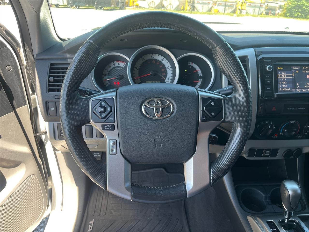Toyota Tacoma PreRunner V6 2015