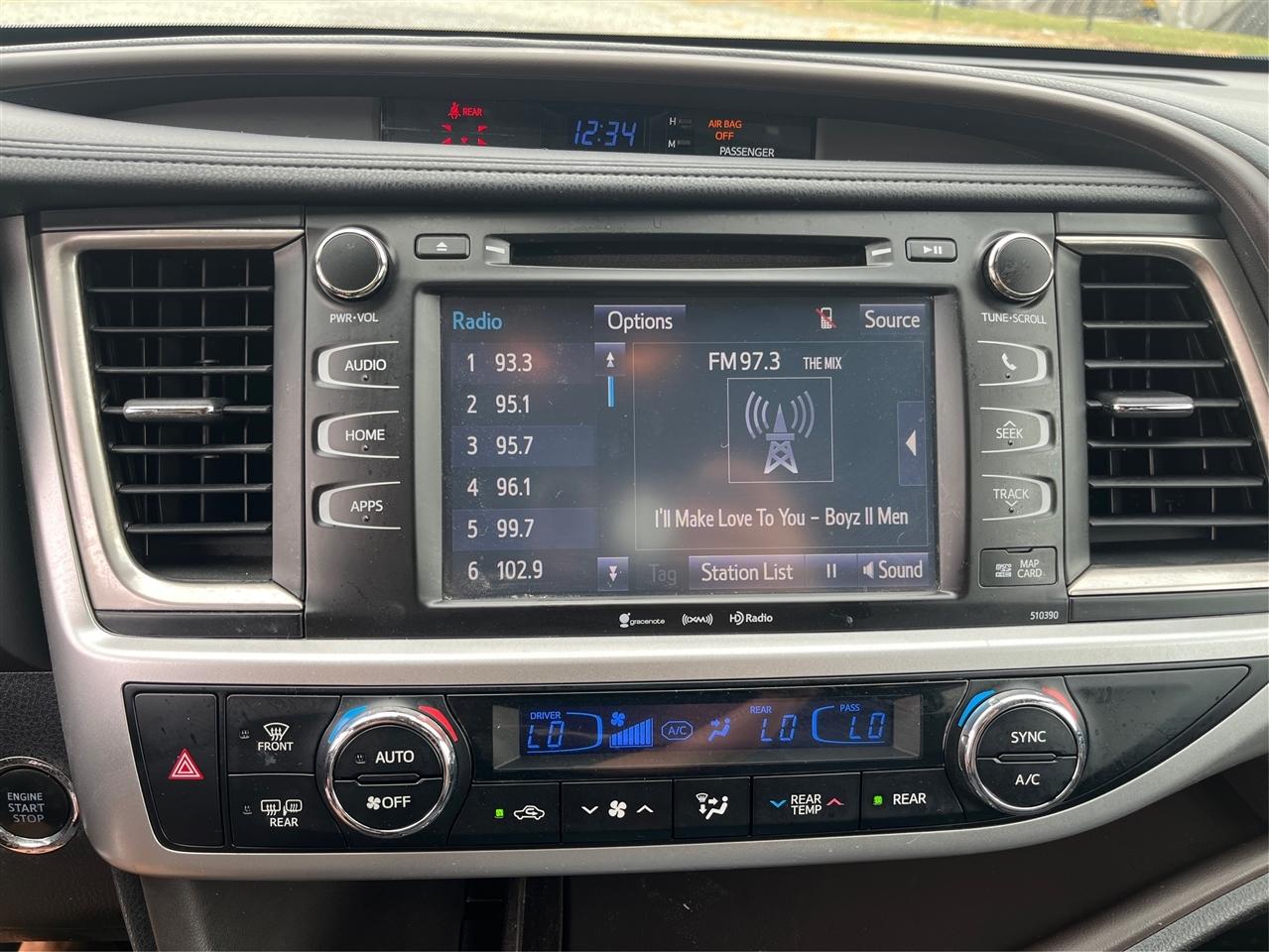 Toyota Highlander  2019