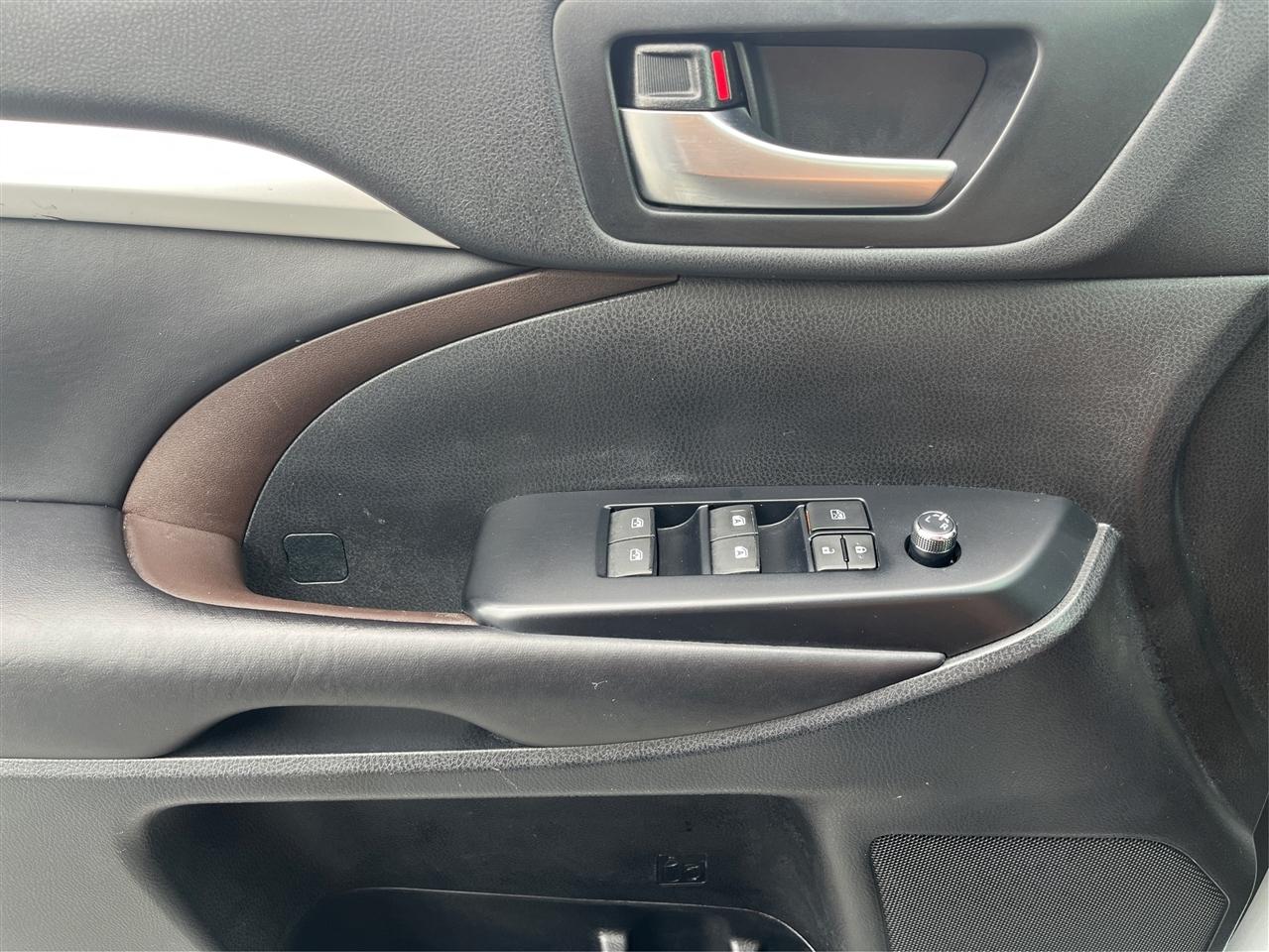 Toyota Highlander  2019