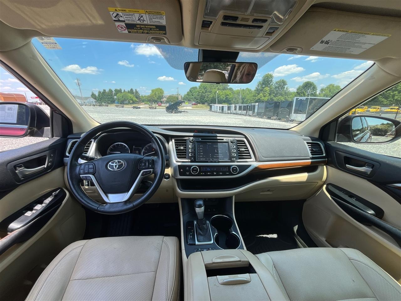 Toyota Highlander  2018