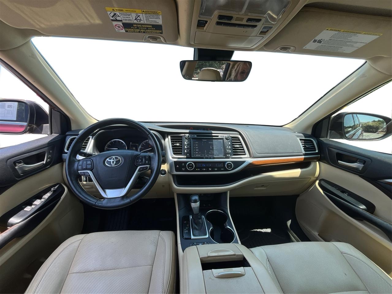 Toyota Highlander  2018