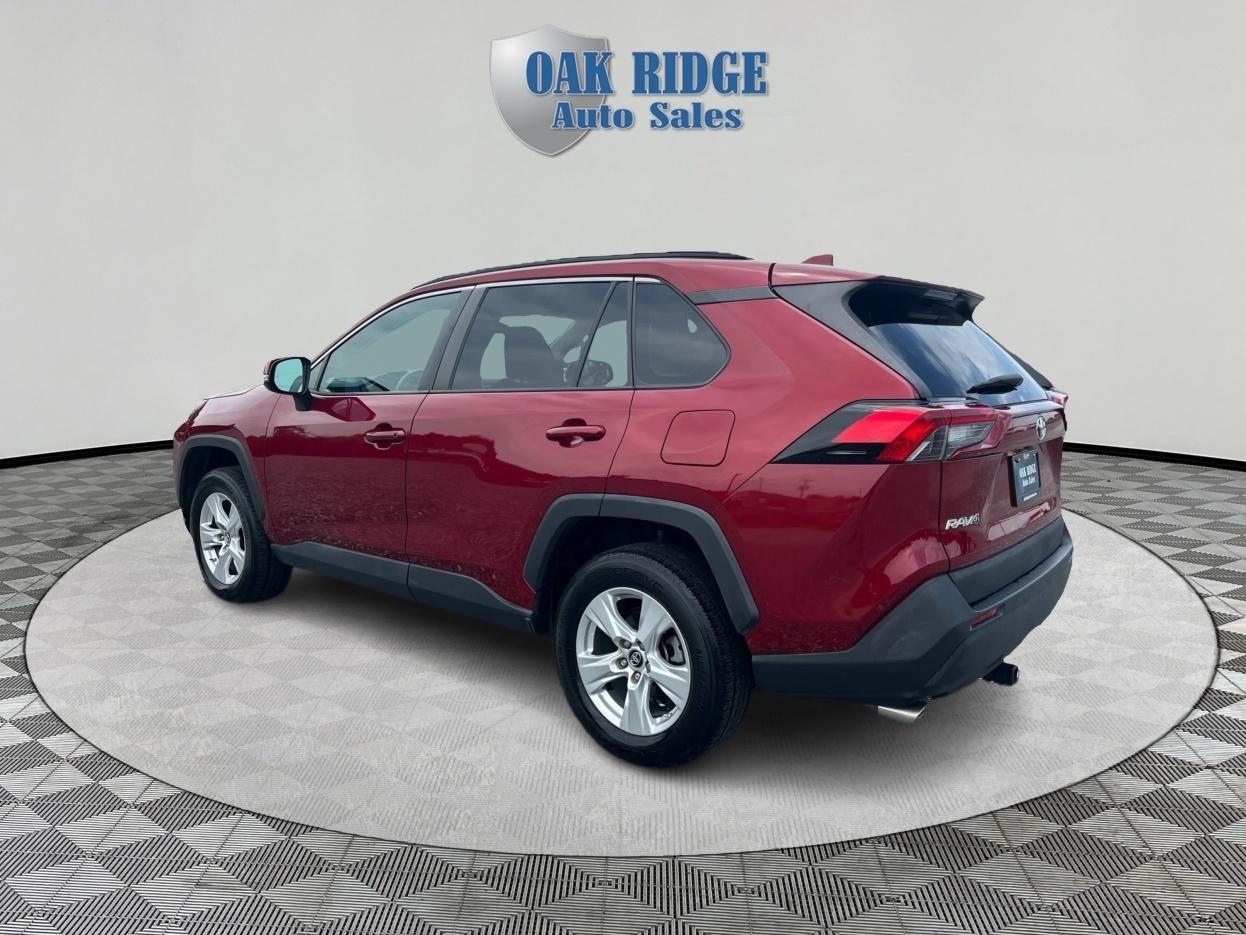 Toyota RAV4 XLE 2019
