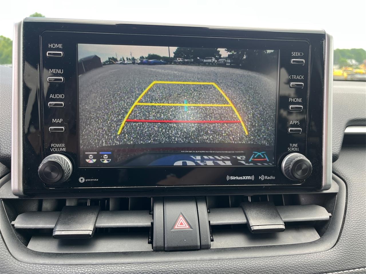Toyota RAV4 XLE 2019