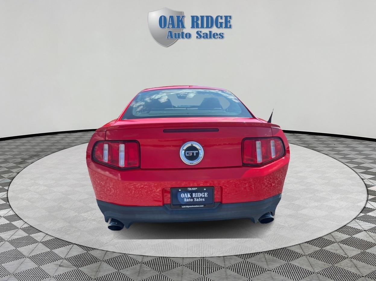 Ford Mustang GT 2011