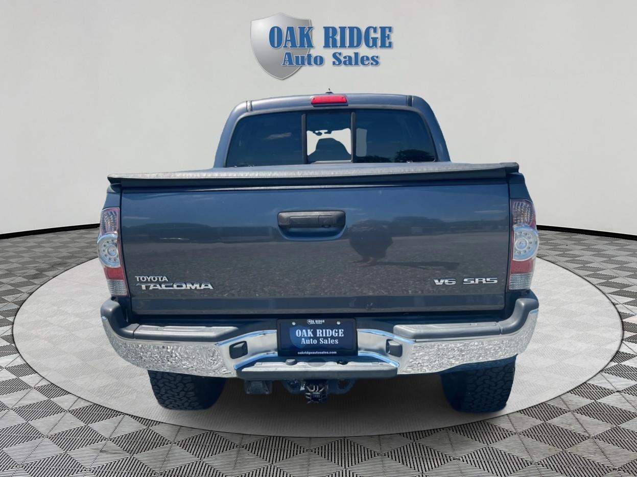 Toyota Tacoma PreRunner V6 2015