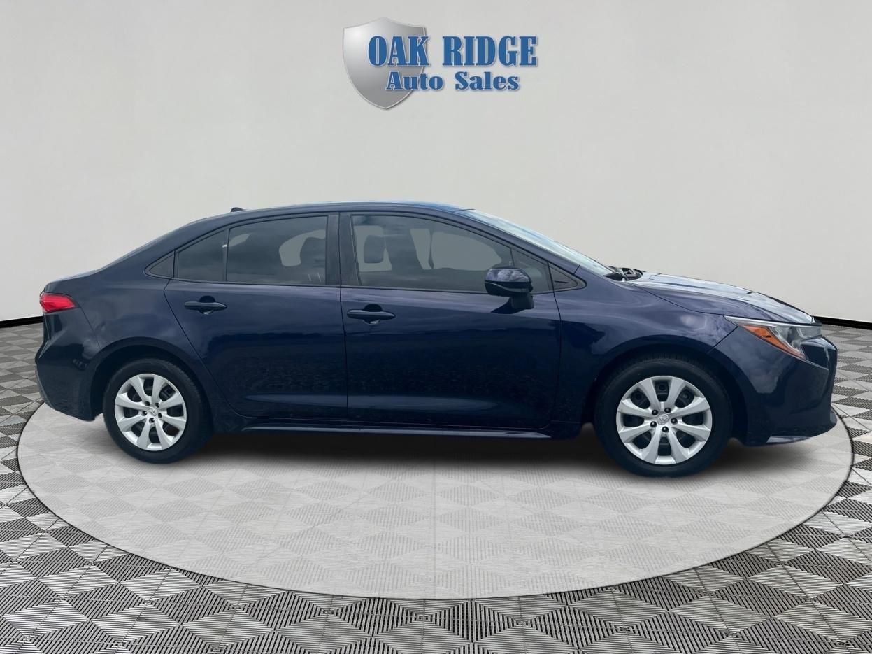 Toyota Corolla LE 2020
