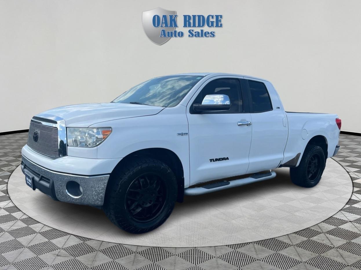 Toyota Tundra  2011
