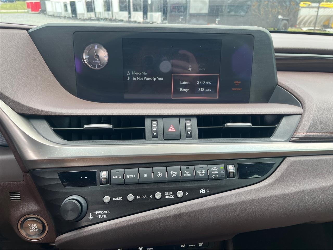 Lexus ES 350 Base 2019