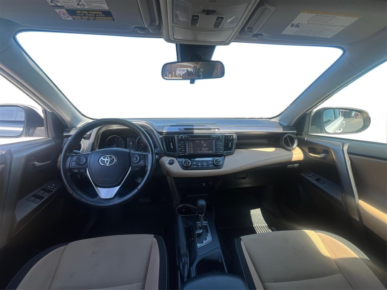 Toyota RAV4  2018