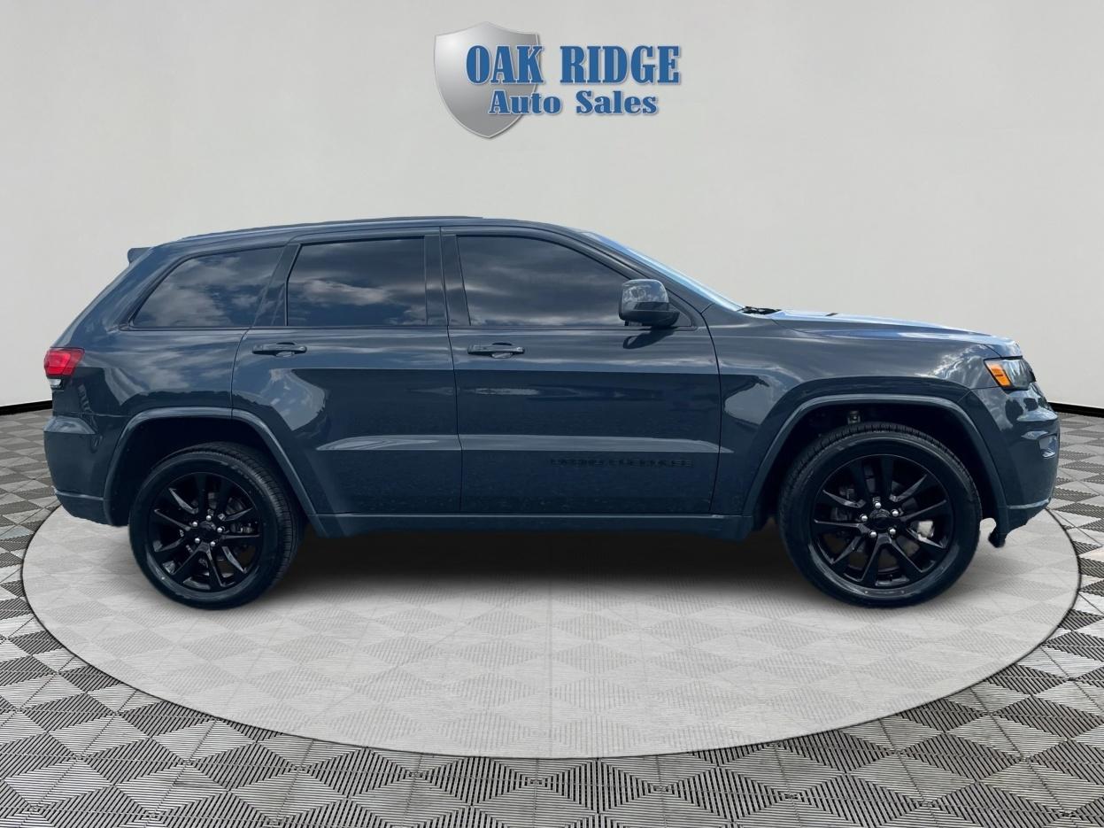 Jeep Grand Cherokee  2018