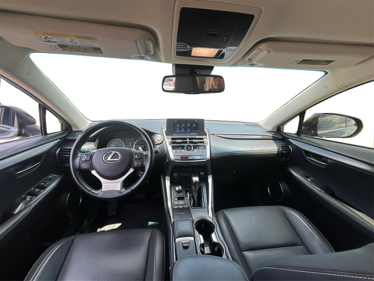 Lexus NX 200t Base 2019