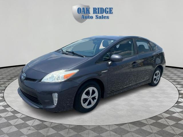 Gray 2012 Toyota Prius Hatchback Front-Wheel Drive Continuously Variable Transmission