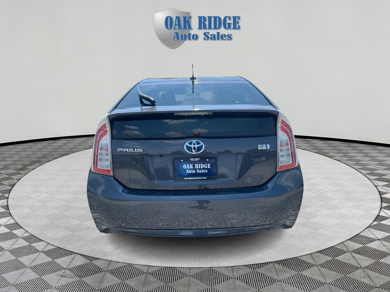 Toyota Prius Four 2012
