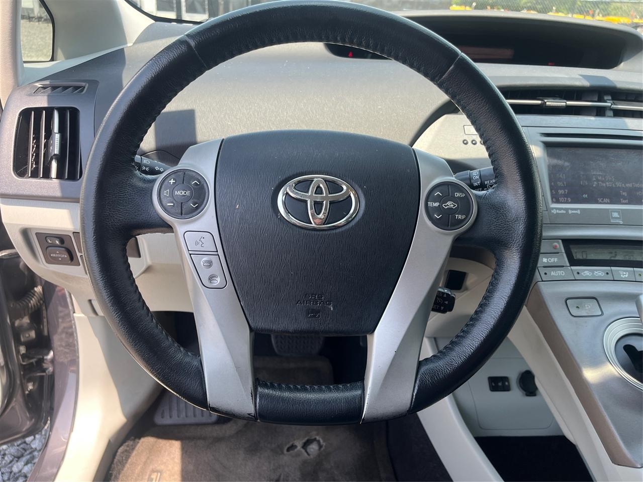 Toyota Prius Four 2012